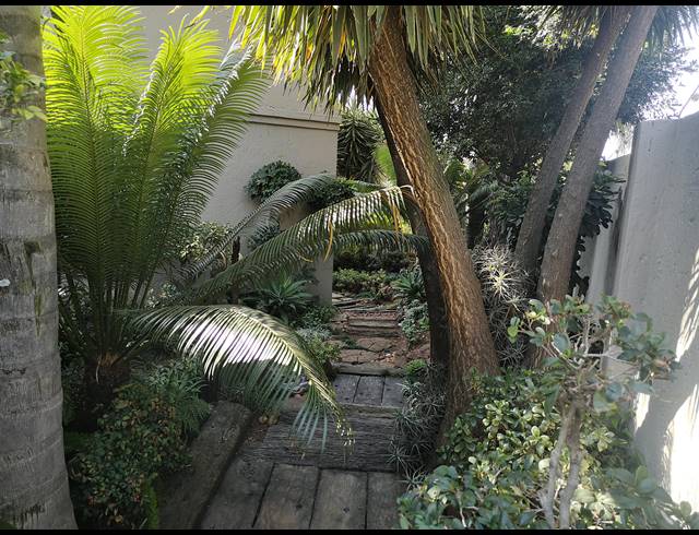 3 BEDROOM HOUSE FOR SALE IN MORELETA PARK